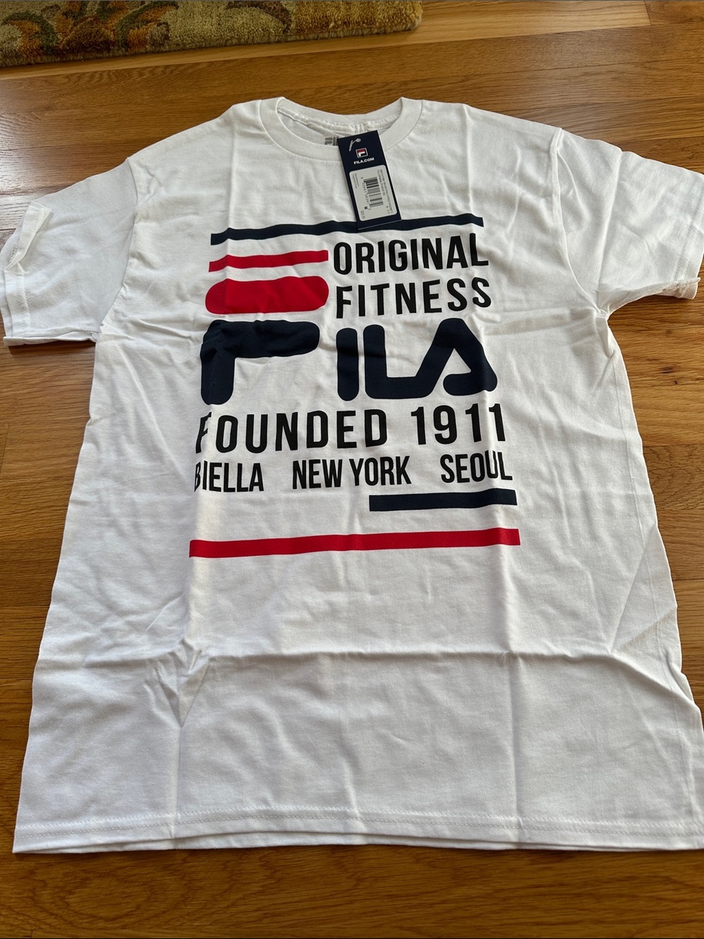Fila tee shirt original fitness white & Navy & Red Accents NWT mens size medium